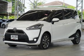 2018 Toyota Sienta 1.5 V Wagon ดาวน์ 0%